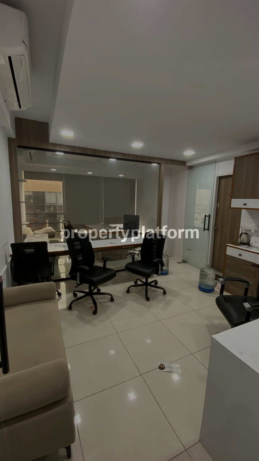 Office for Rent in Prahlad Nagar Ahmedabad