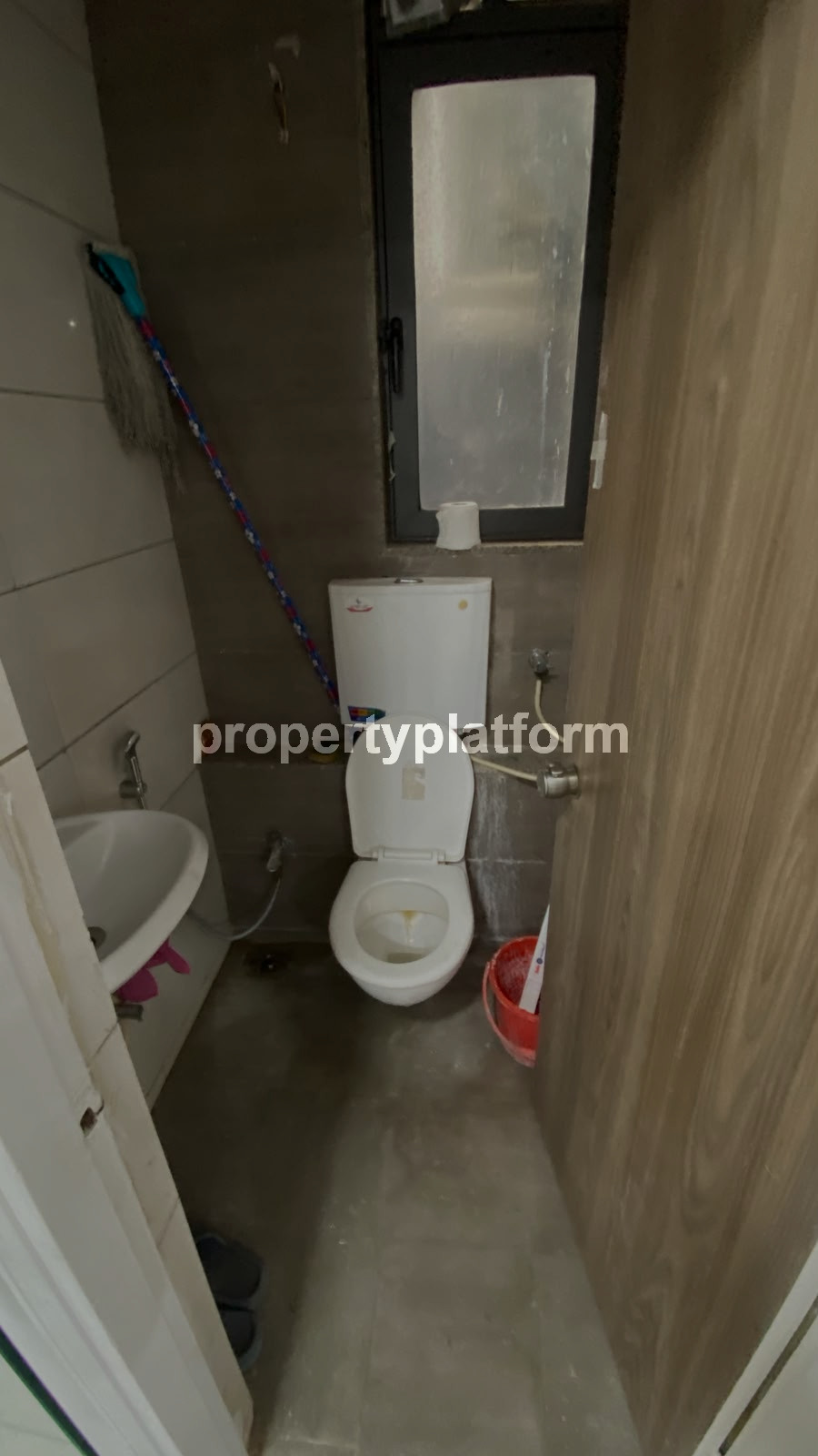 Office for Rent in Prahlad Nagar Ahmedabad