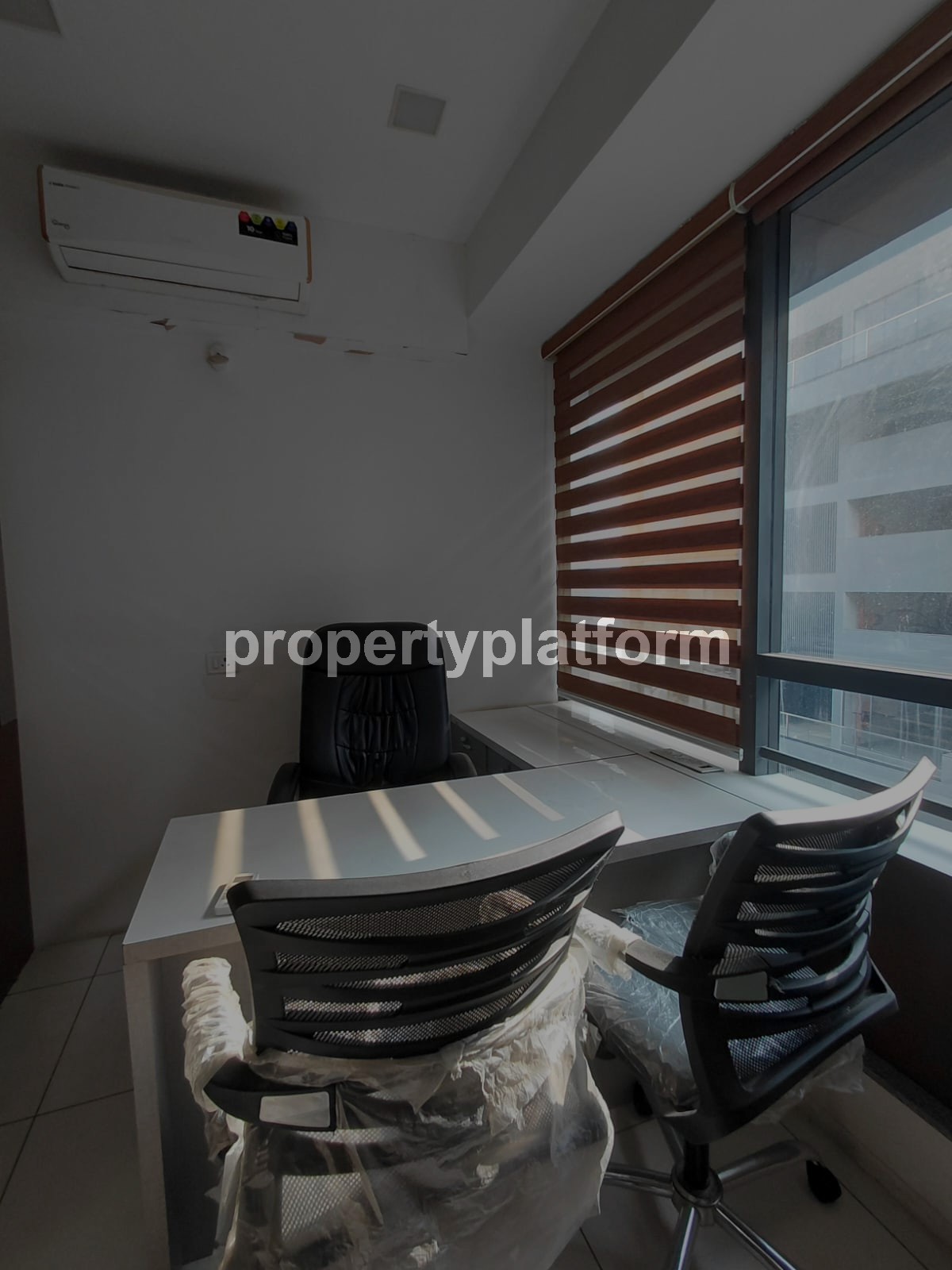 Office for Rent in Prahlad Nagar Ahmedabad