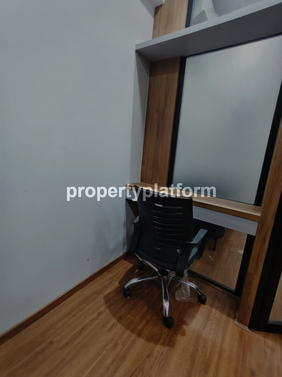 Office for Rent in Prahlad Nagar Ahmedabad