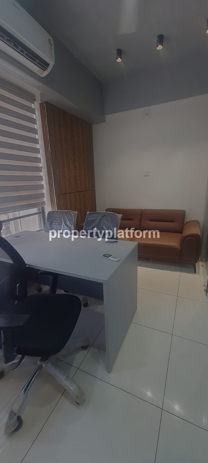 Office for Rent in Prahlad Nagar Ahmedabad