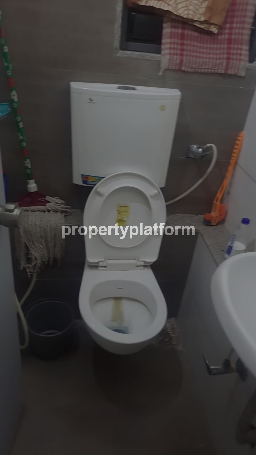 Office for Rent in Prahlad Nagar Ahmedabad