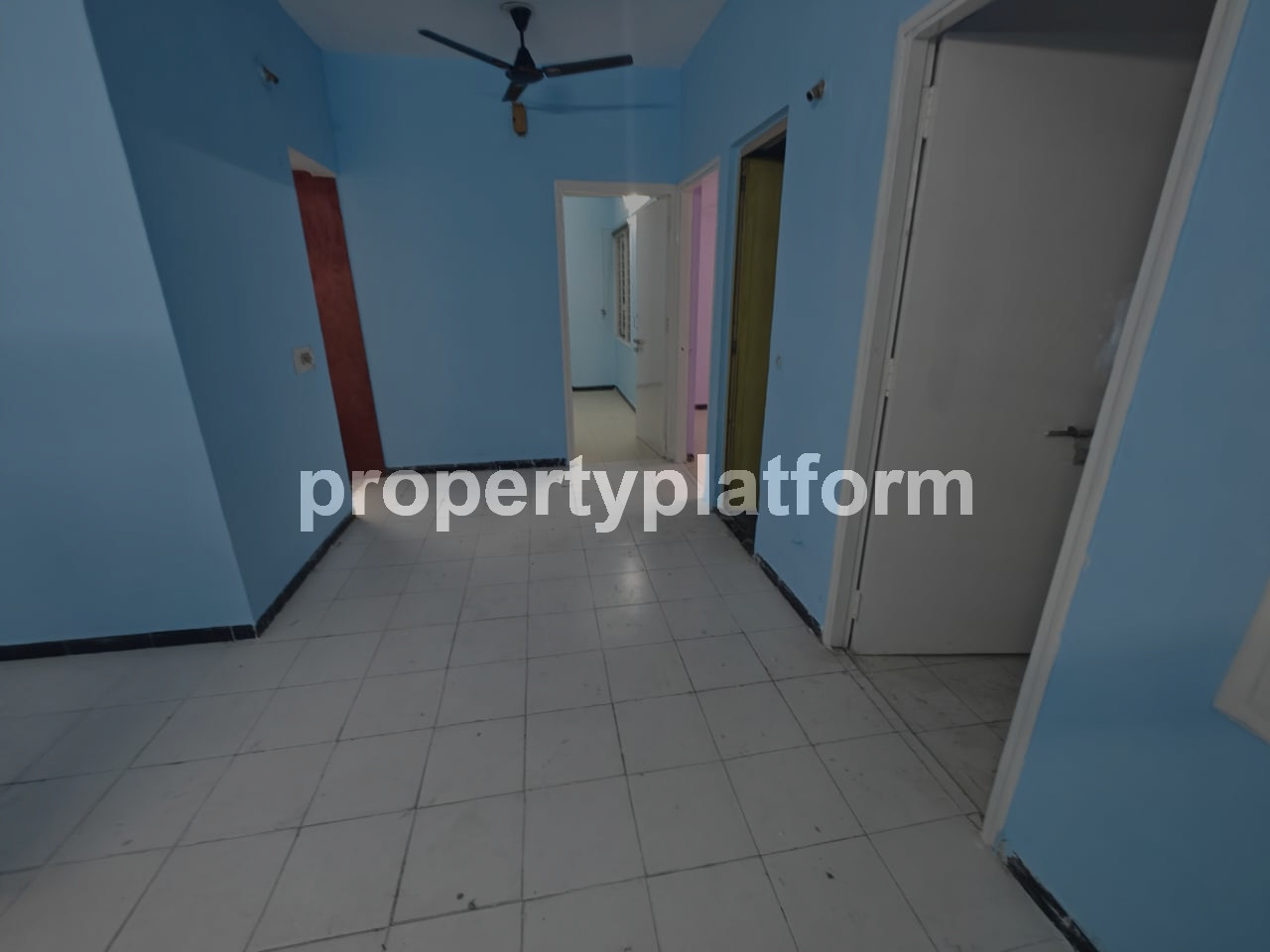 Apartment for Rent in Satellite Ahmedabad