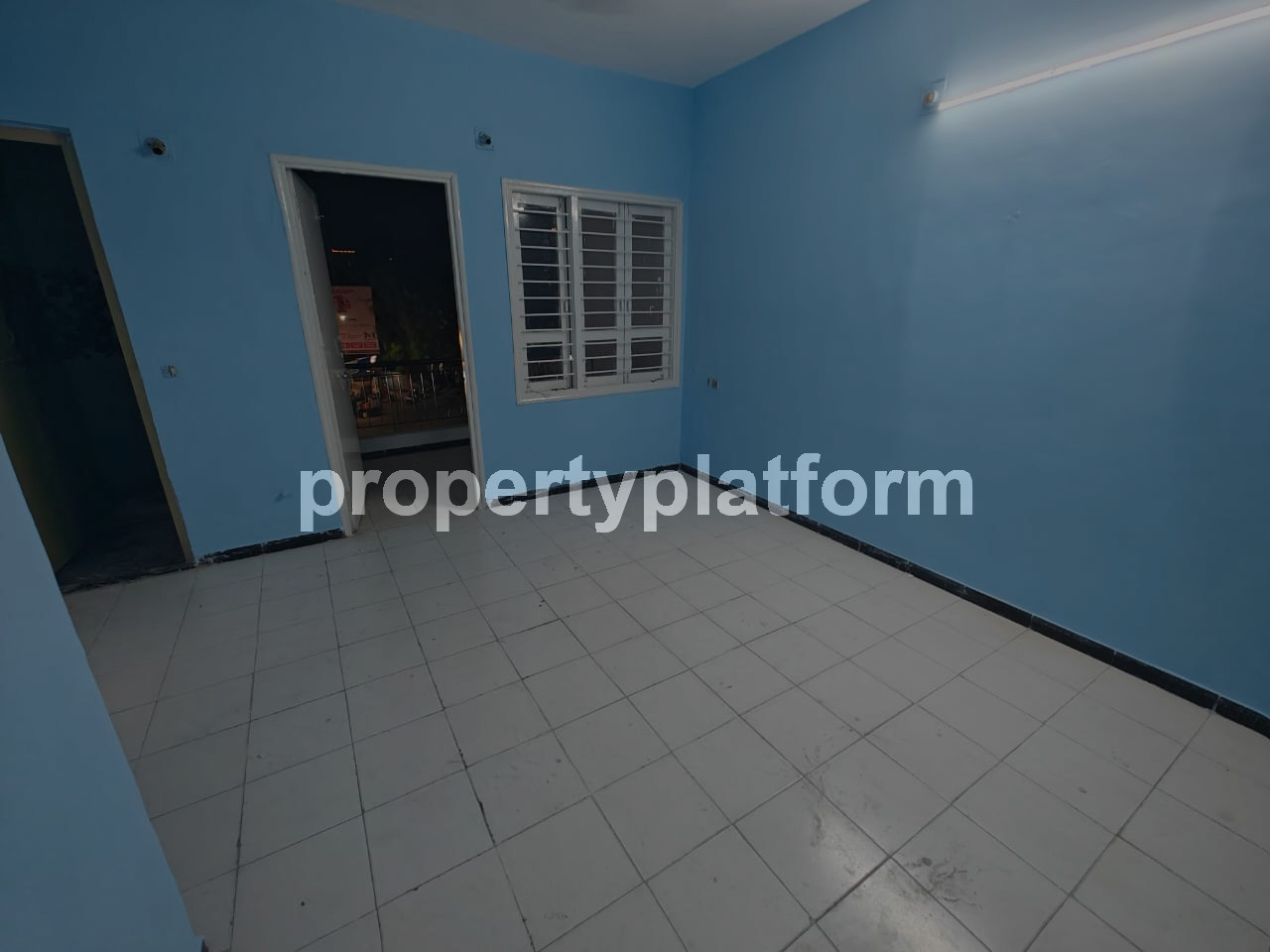 Apartment for Rent in Satellite Ahmedabad