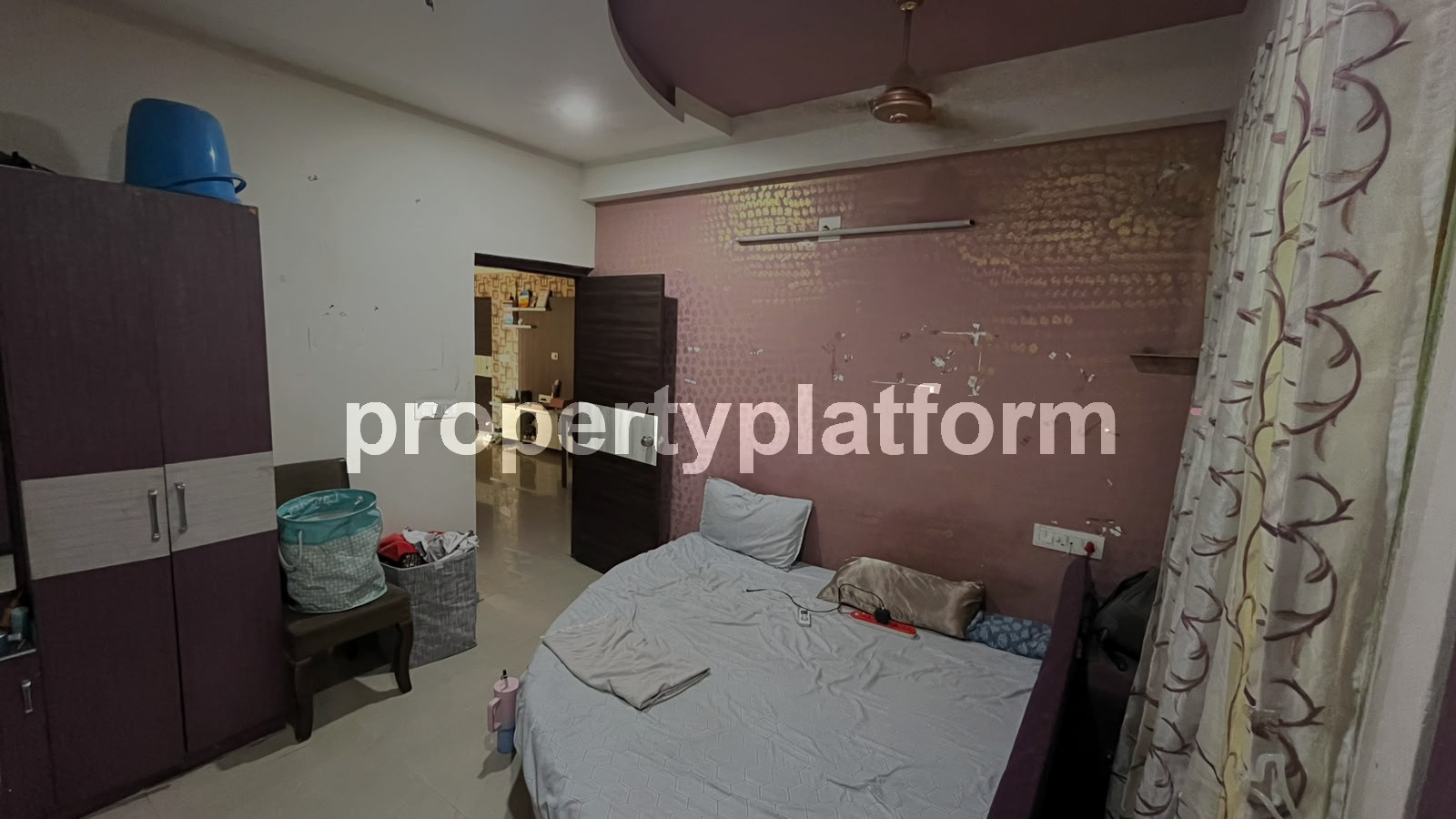 Apartment for Rent in Satellite Ahmedabad