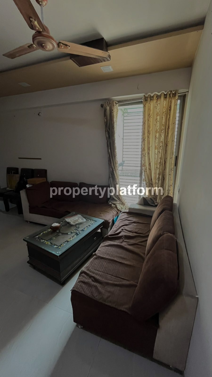 Apartment for Rent in Satellite Ahmedabad
