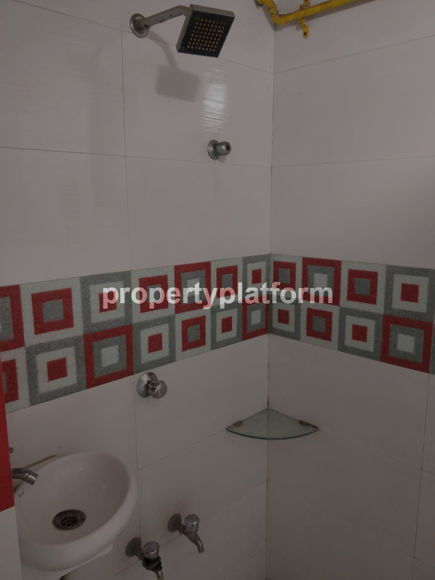 Apartment for Rent in Thaltej Ahmedabad