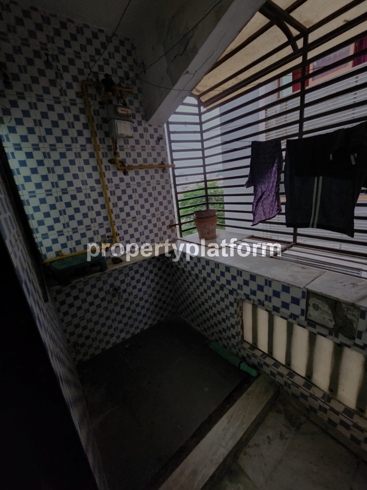 Apartment for Rent in Thaltej Ahmedabad