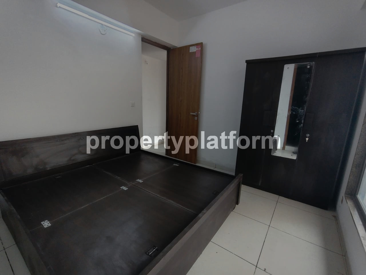Apartment for Rent in Shela Ahmedabad